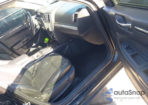 2010 Chrysler 300 Touring/Signature Series/Executive Series from USA, damaged, VIN 2C3CA5CV0AH241508